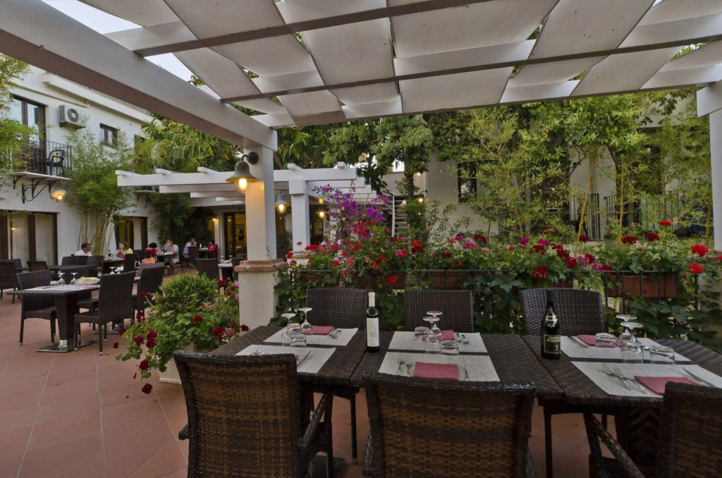 Hotel Santa Maria