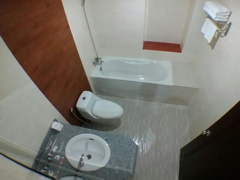 Platinum River View Hotel