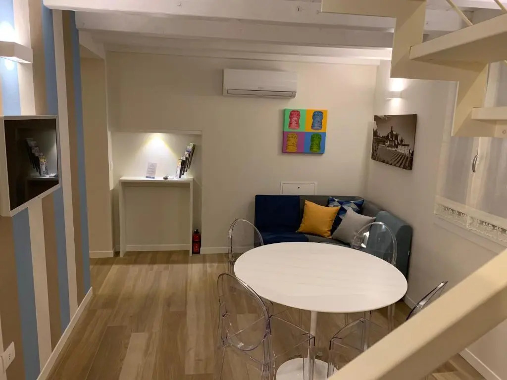 SOAVE HOUSE ALLE VIGNE-1-Luxury stay