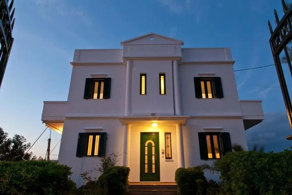 Villa Smaragdi - Private Sea View Villa