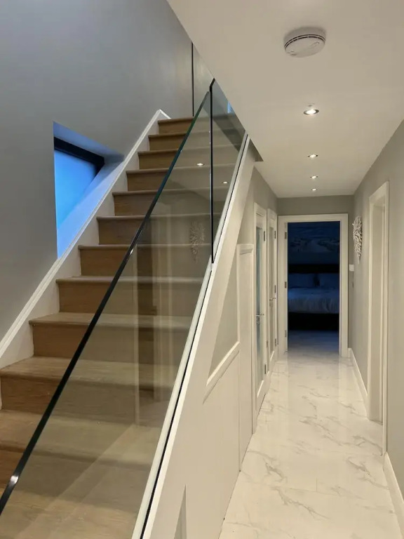 Croke Park, 3-beds ,1 Pullout bed , Sleeps 8