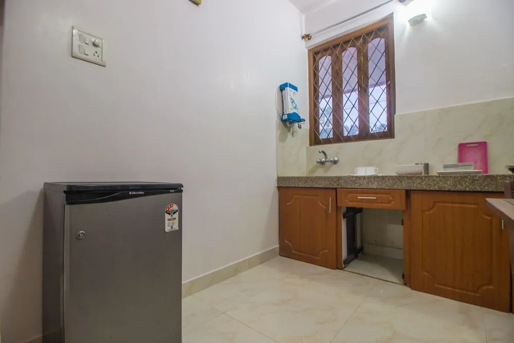 OYO 18661 Home Peaceful Stay Fatrade Beach