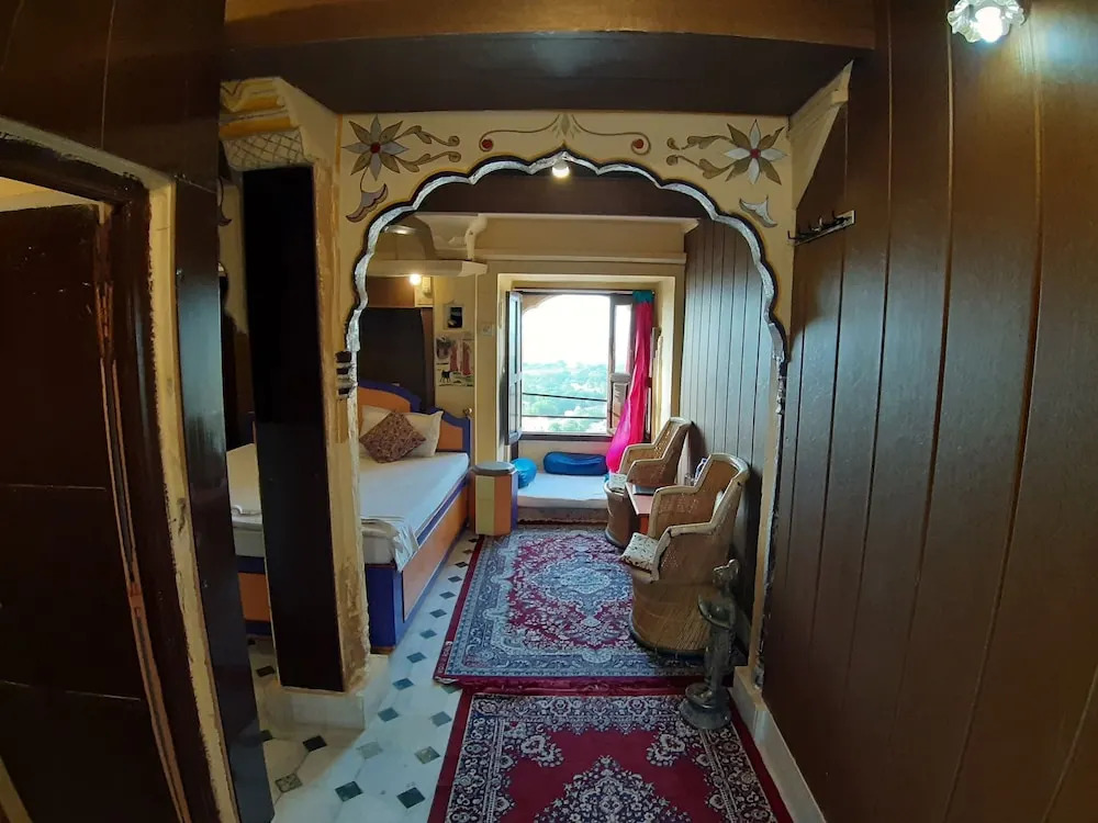 Vista Rooms at Old Royal Palace