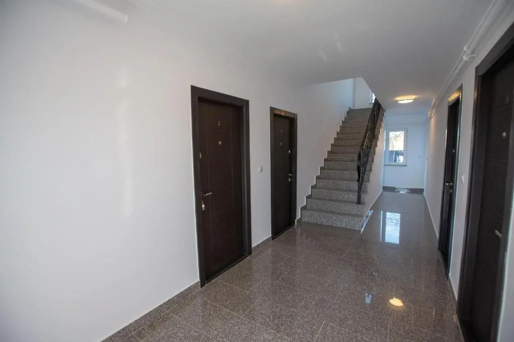 Apartament Saguna