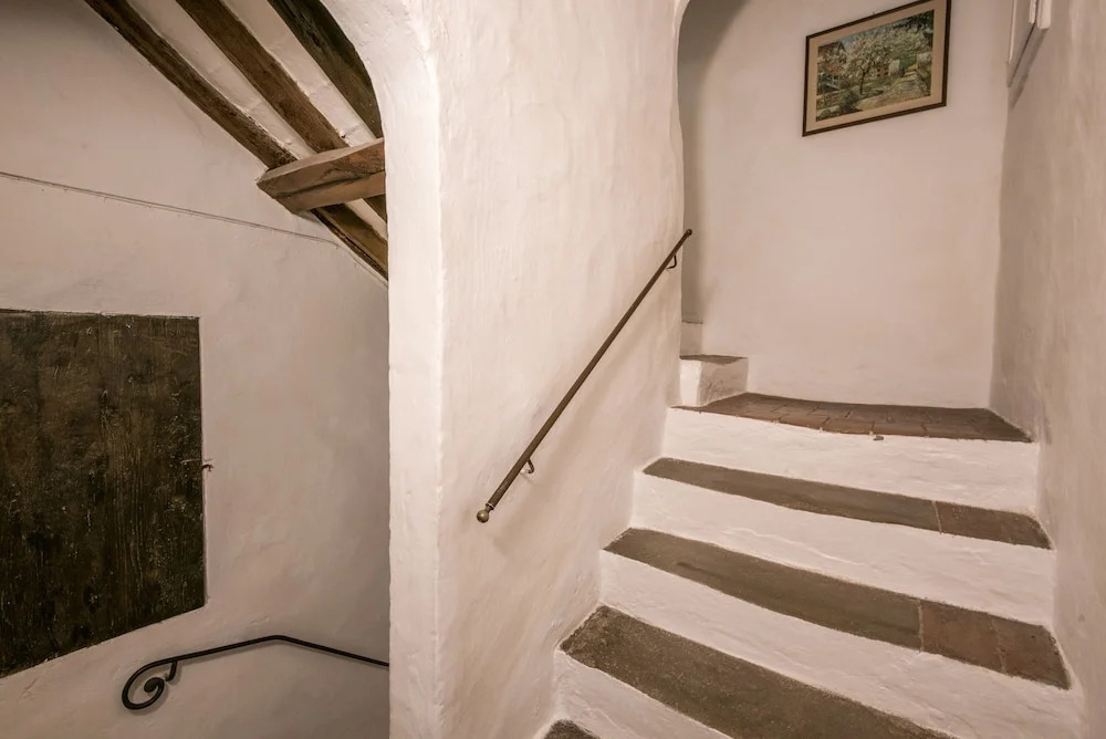 Apartment in the Heart of Radicondoli With Views Over the Hills and Wi-fi