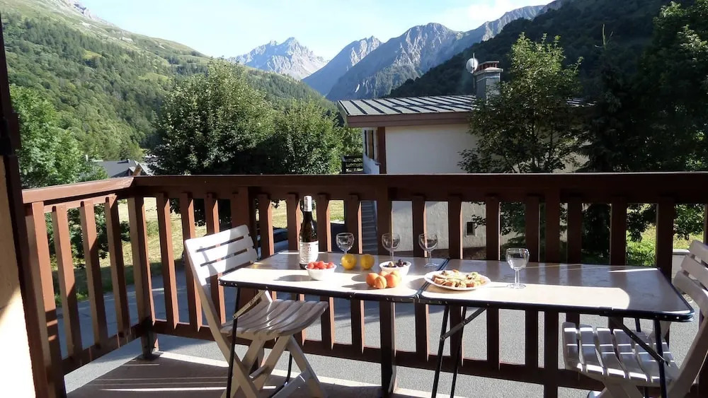 Thymel N°22 : 2 Pièces 4 Personnes / 2 Rooms 4 People