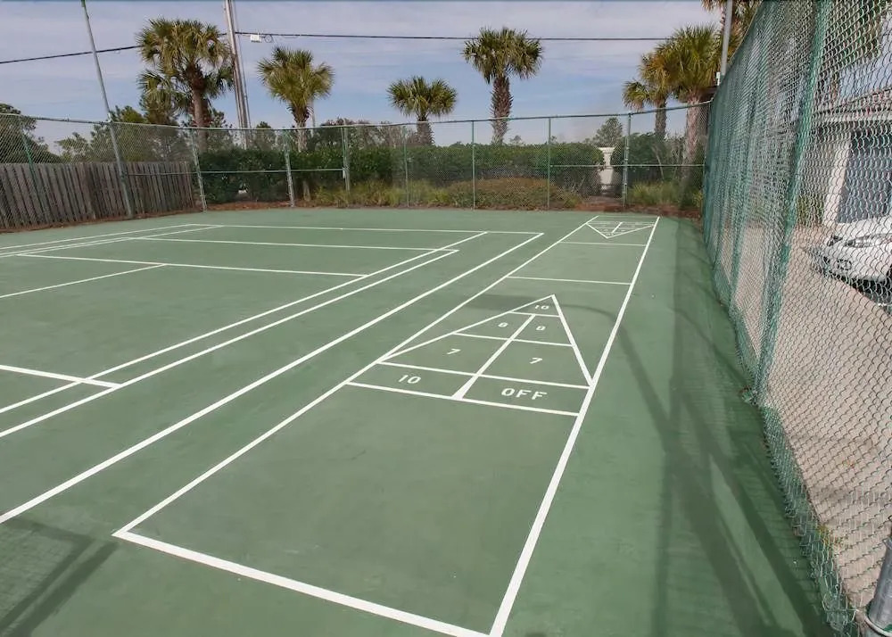 Windward Pointe 1003 - 3 Br condo by RedAwning