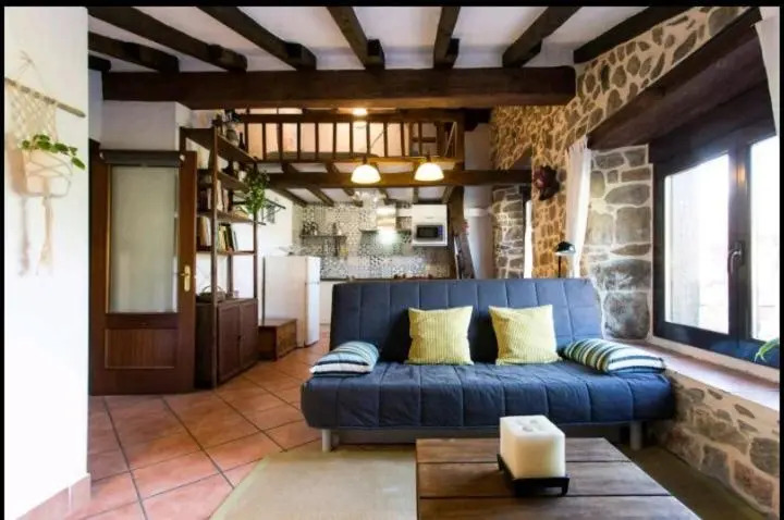 Casa Biax jardín y terraza privada junto al mar
