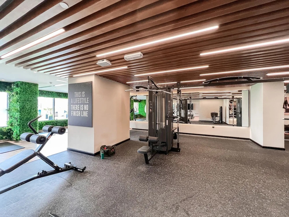 Luton Vacation Homes - Elite Downtown Residence