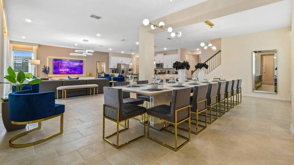 Striking 9BR Pond View Pool SPA Near Disney World, Kissimmee