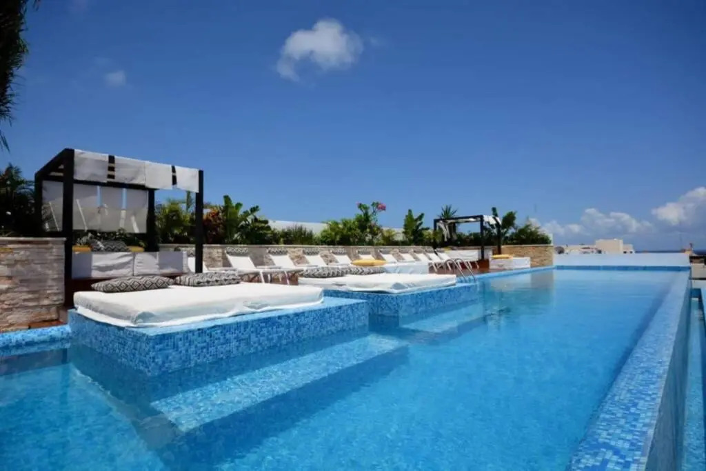 Entire Apartment, Excellent Location The City 1004