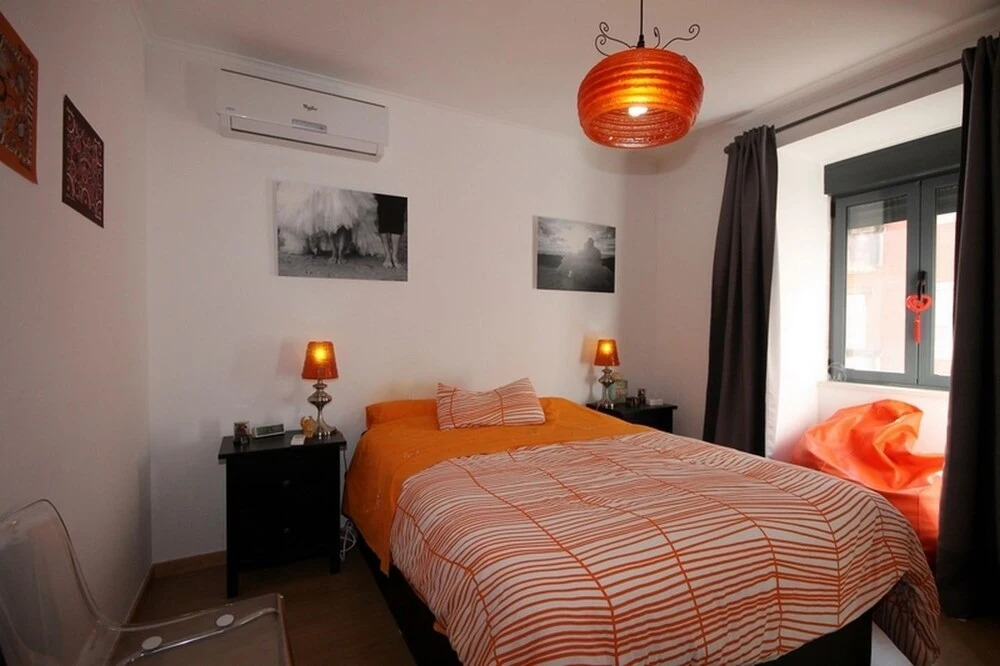 35 Penha de Franca Apartment