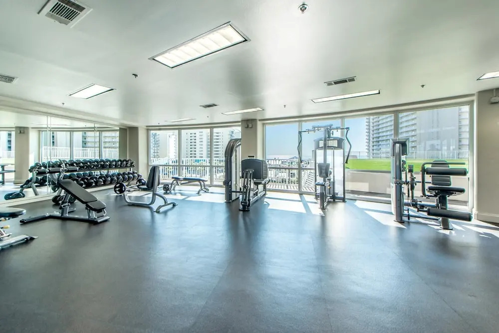 Laketown Wharf 2118