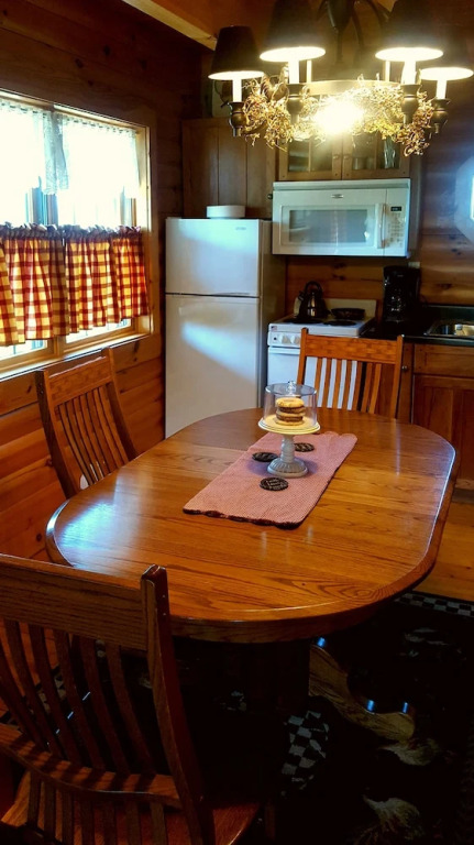 Amish Blessings Cabins