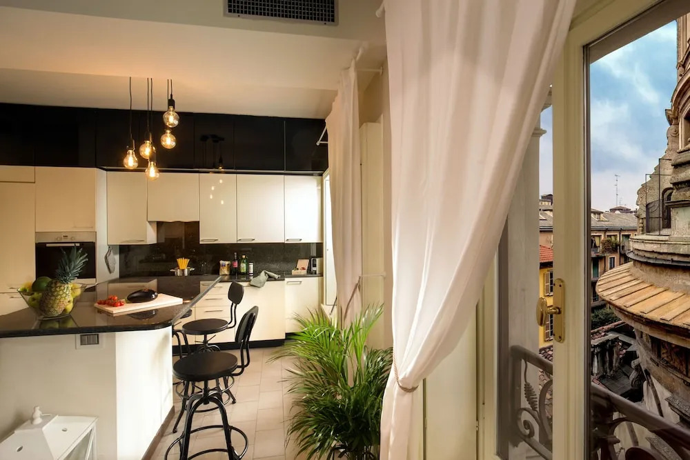 Via Torino - Daplace Apartments