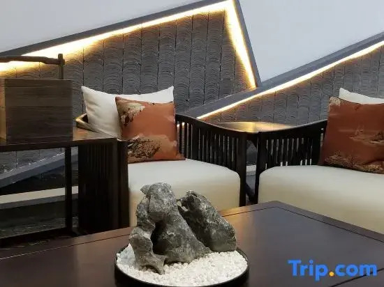 Zhongshan Inside Life Aesthetics Hotel