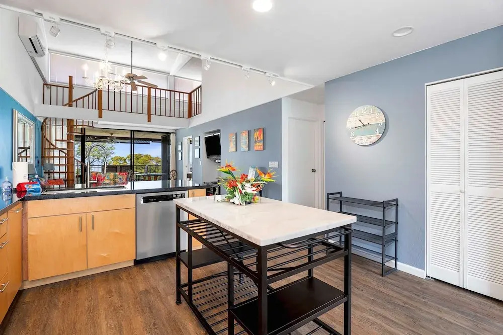 Top Floor With Loft - Ocean and Golf Course Views - AC - Vrkcv