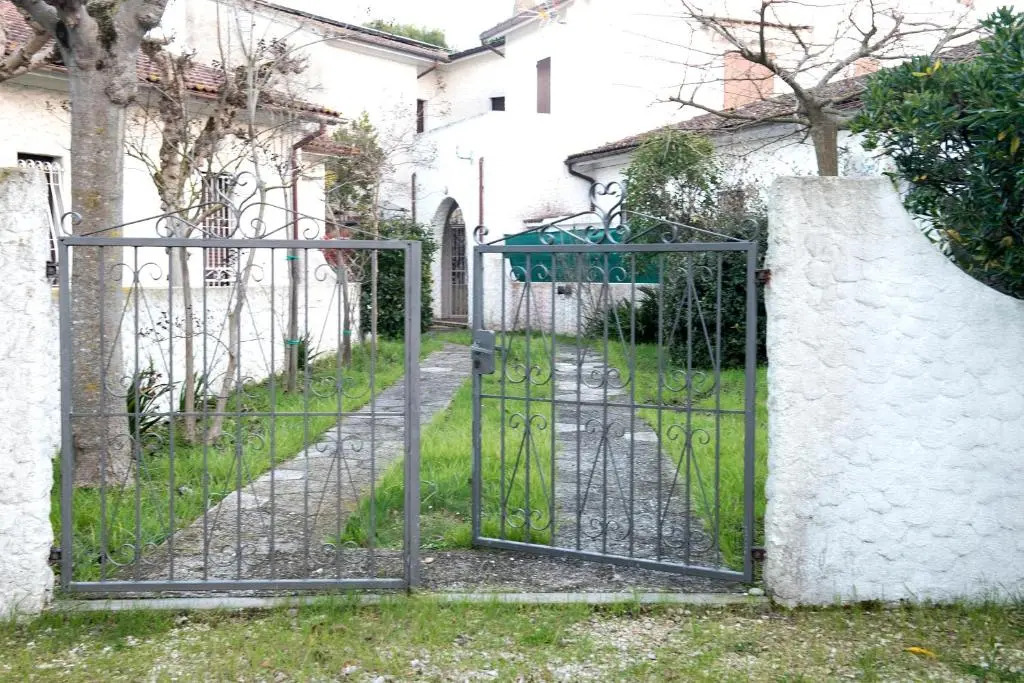 M107 - Marcelli, trilocale con giardino a 200mt dal mare