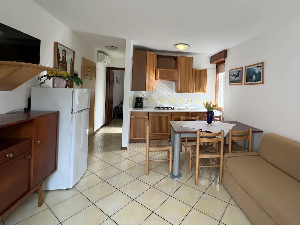 Quiet Apartment With Garden