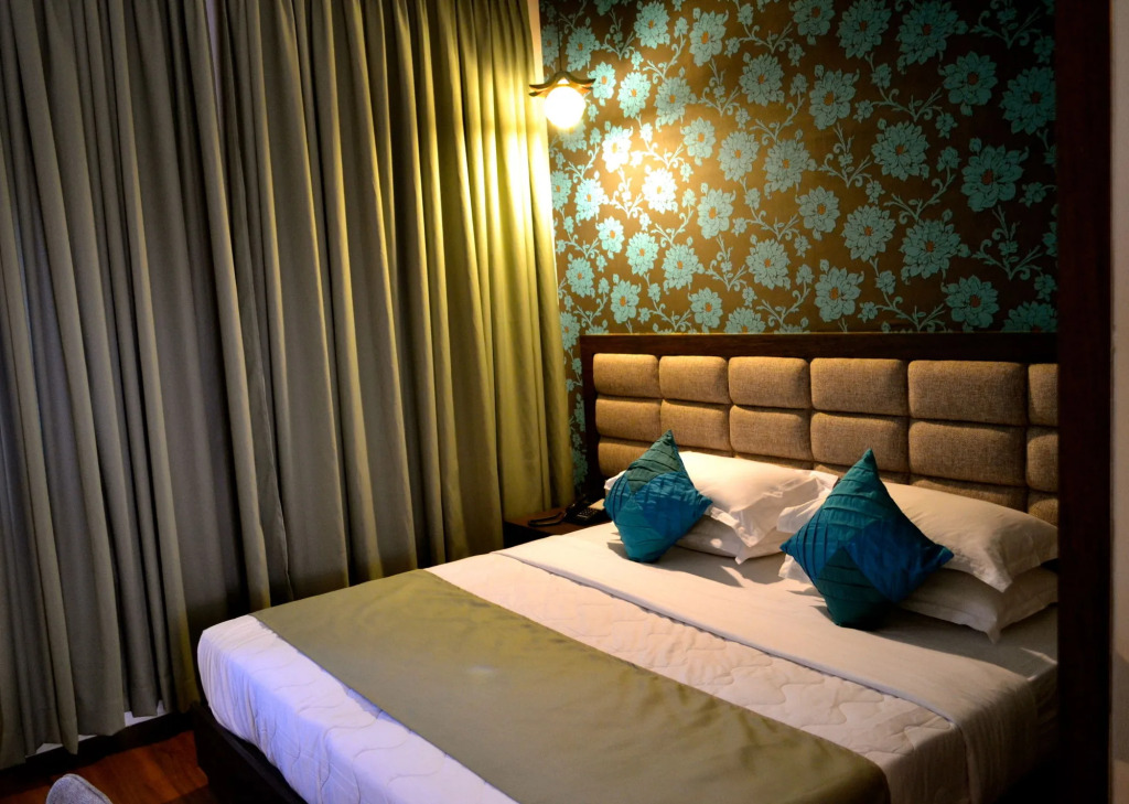 Hotel Buddha Castle