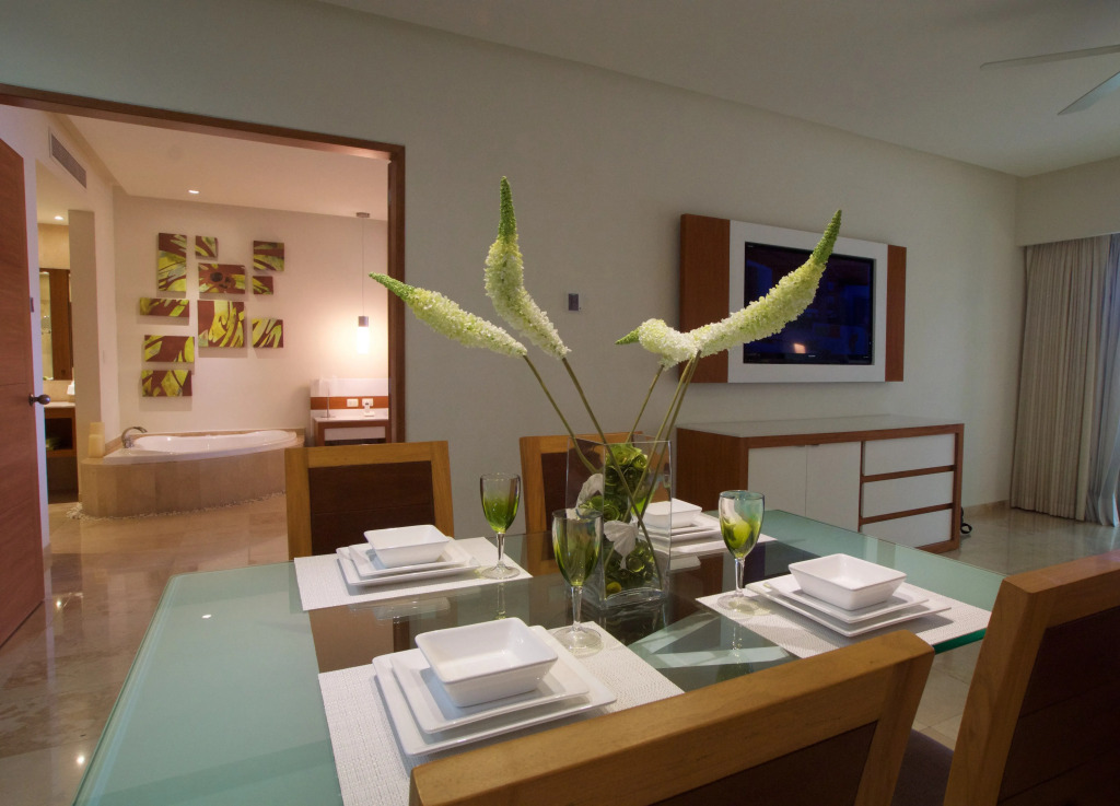 The Reef 28 Hotel & Spa
