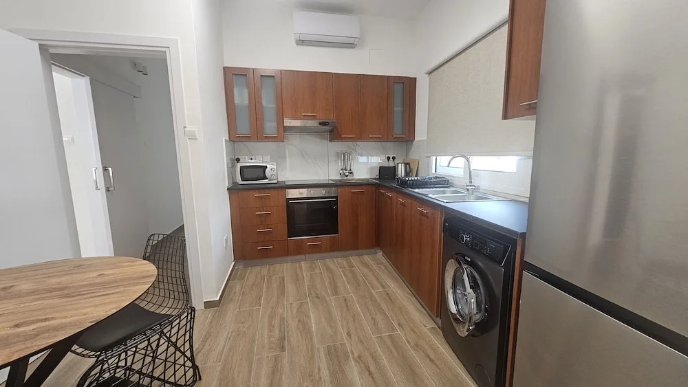 92 NIC - Stay Hydra Comfort Apartment