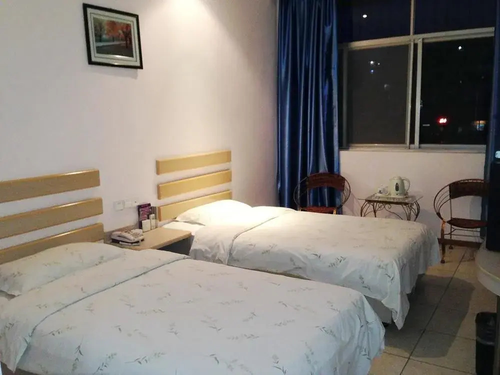 Yichang Shanshan Hotel