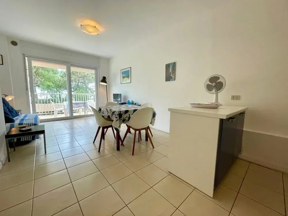 Renovated Apartment With sea View Terrace