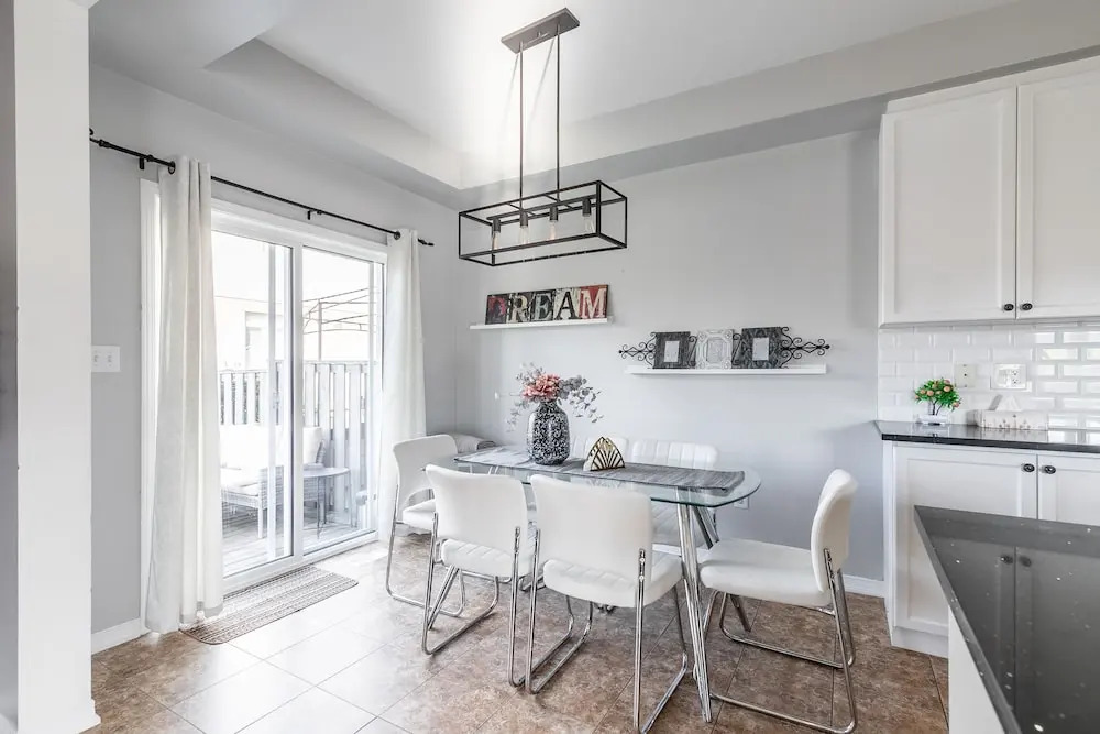 GLOBALSTAY. Luxury 3BR Townhomes with HOT TUB, Gym, BBQ