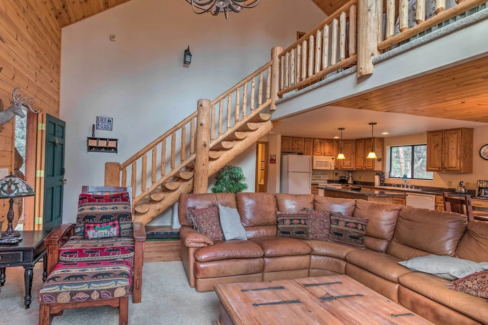Fish, Hike & Explore: Prescott Cabin w/ Grill!