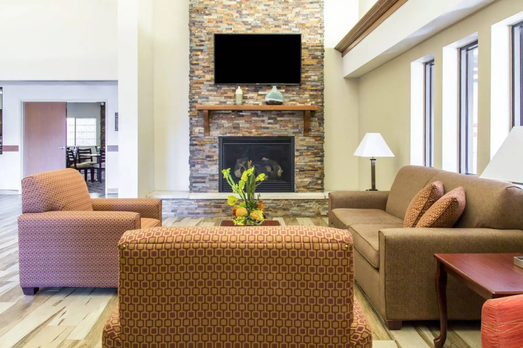 Quality Inn & Suites Vail Valley