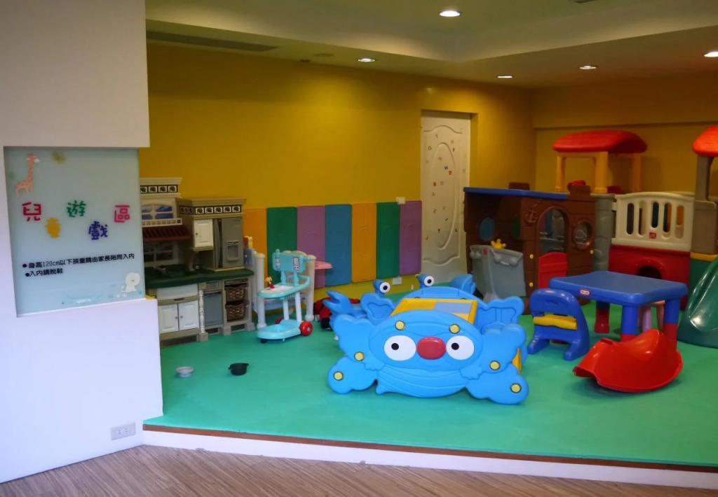 Hua Ge Hot Spring Hotel