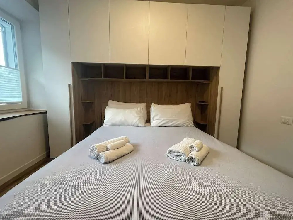 SnowLake Suite & Apartment