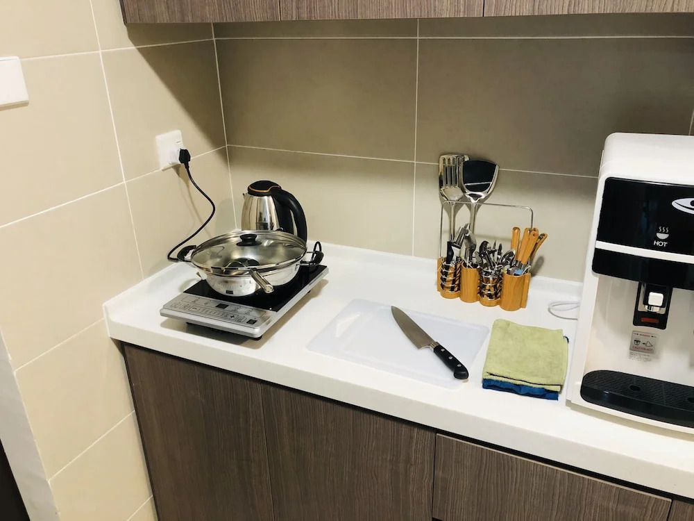 Marina Cove Premium Room