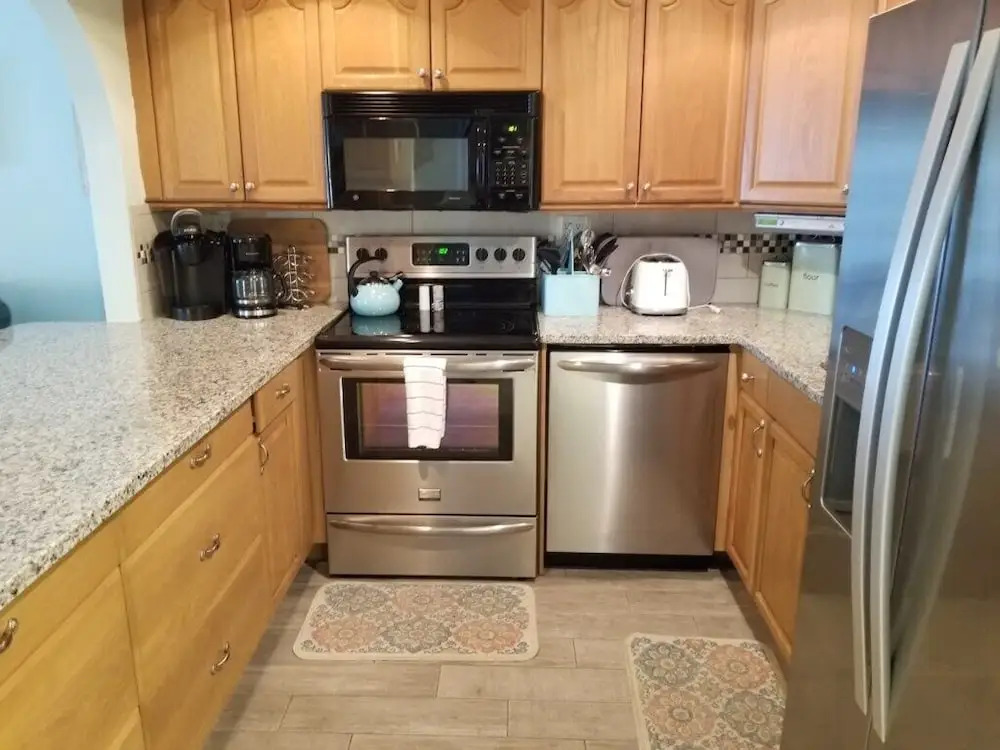 Pelican Inlet B115