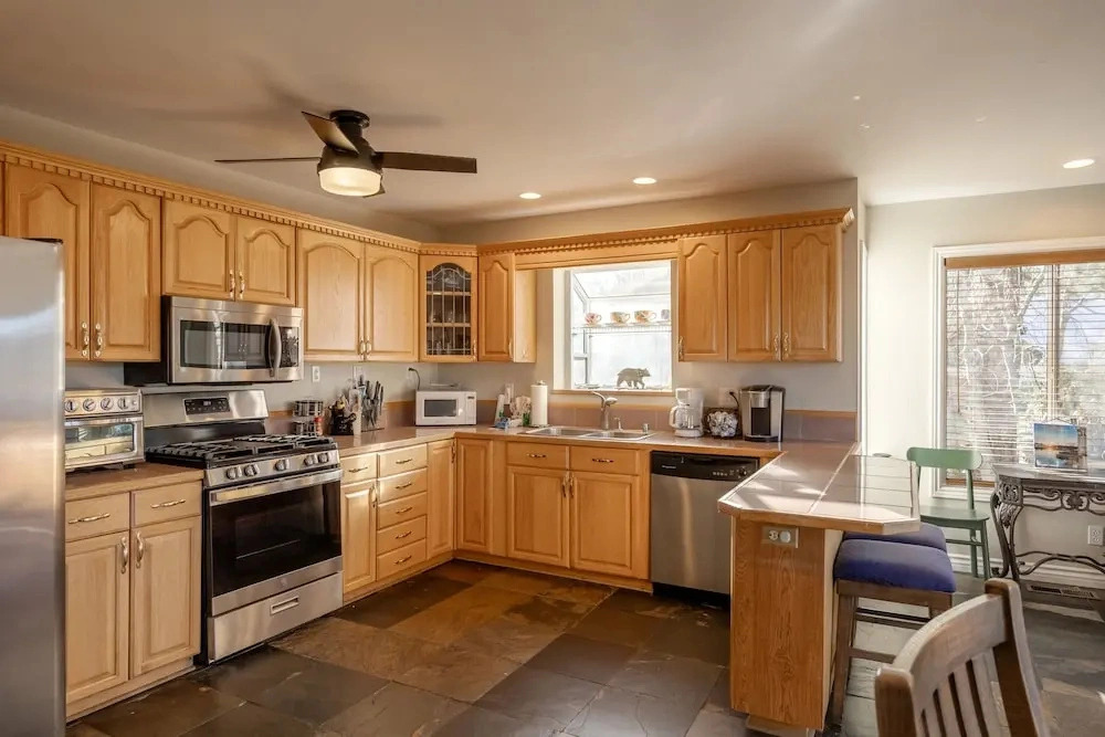 23 - Big Bear Lakeview Lodge 3 Bedroom Home