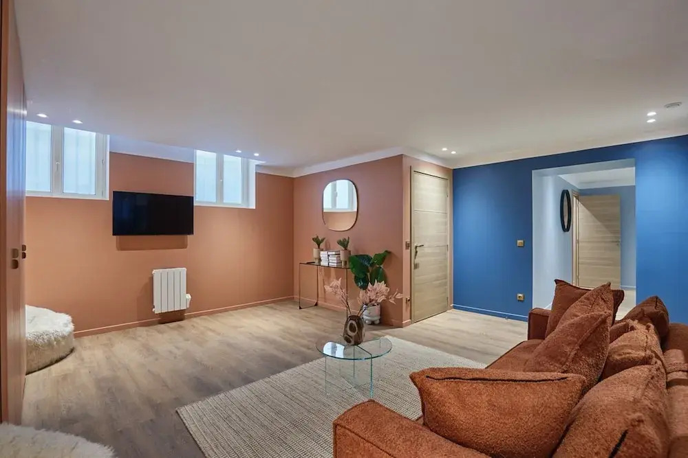 Modern Apartment With AC Center of Paris