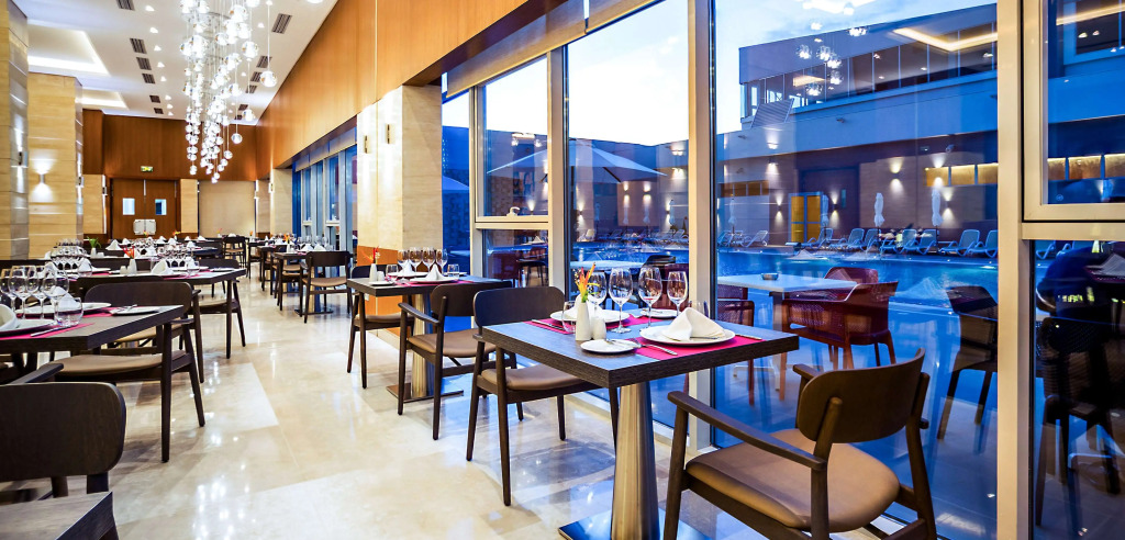Golden Tulip Le Diplomate