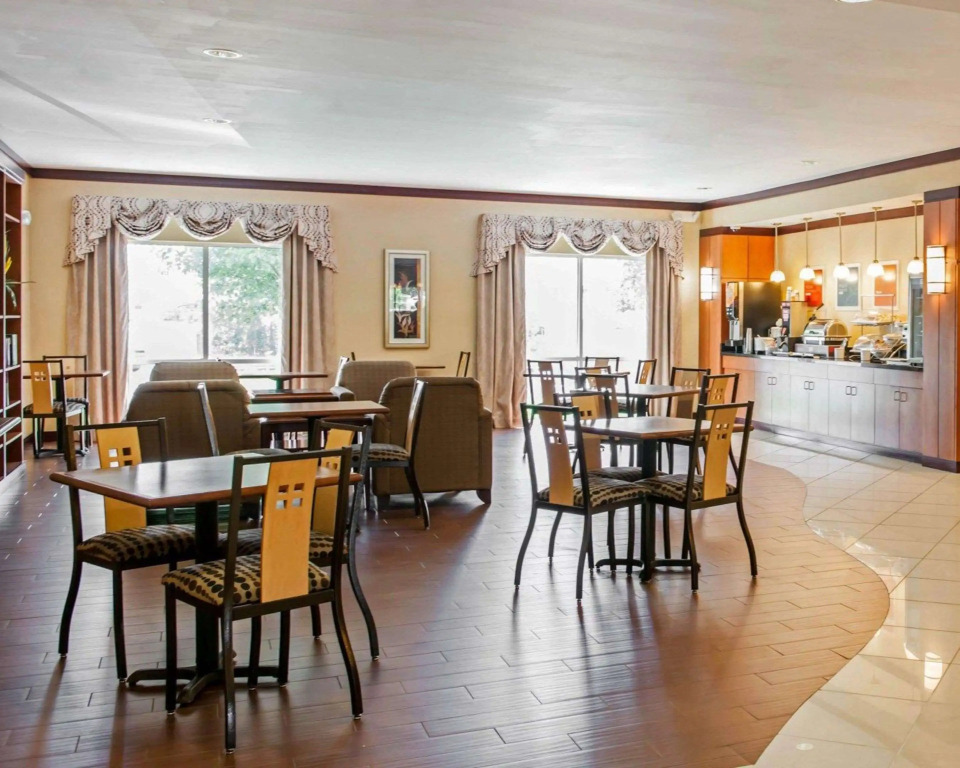 Comfort Suites Southport
