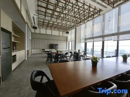 Agile S-K-Y Pavilion Residence KL TRX by M-O-O-N-L-I-G-H-T