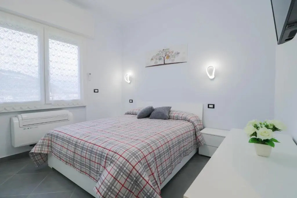 H11 Bilocale Arma-Taggia - 1A