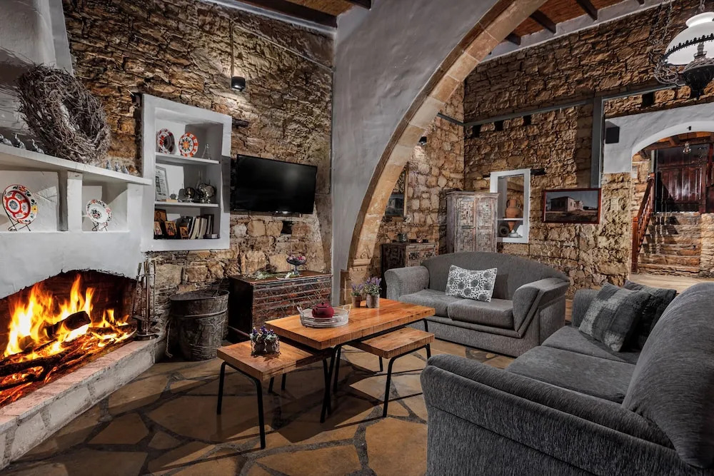 Oinoessa Traditional Boutique Guest Houses