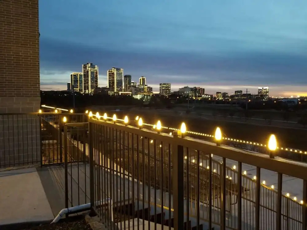 Trinity Waterside Condos by Barsala
