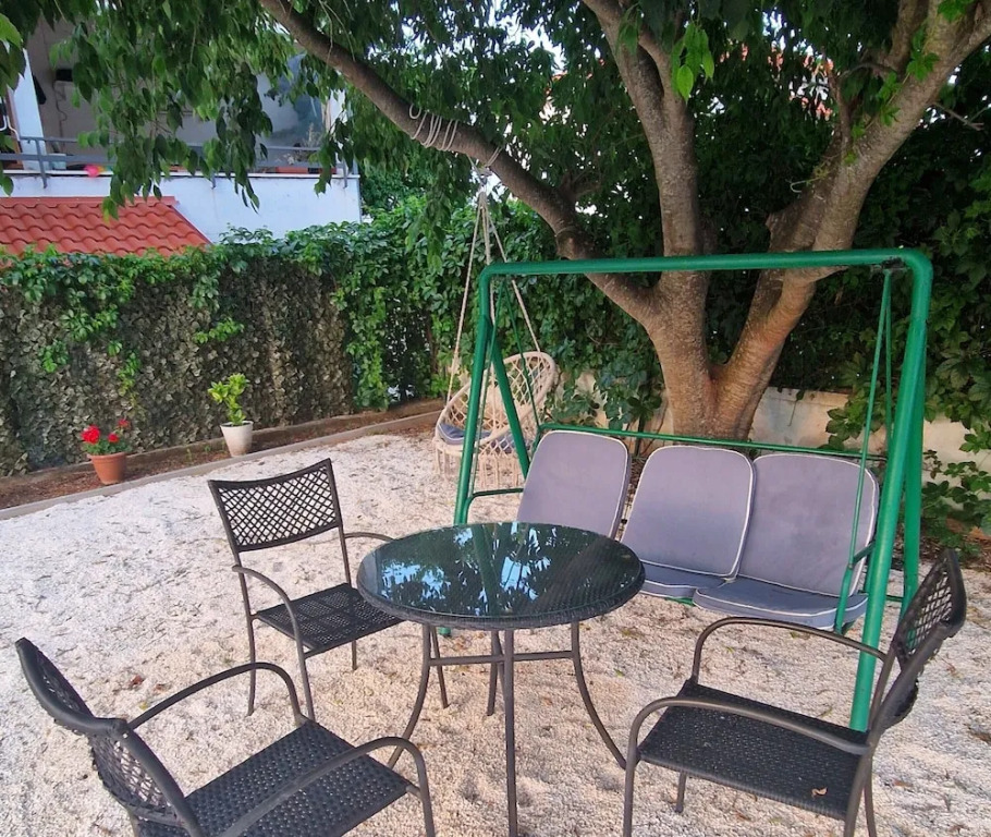 Holiday Home Nino with amazing swimming pool