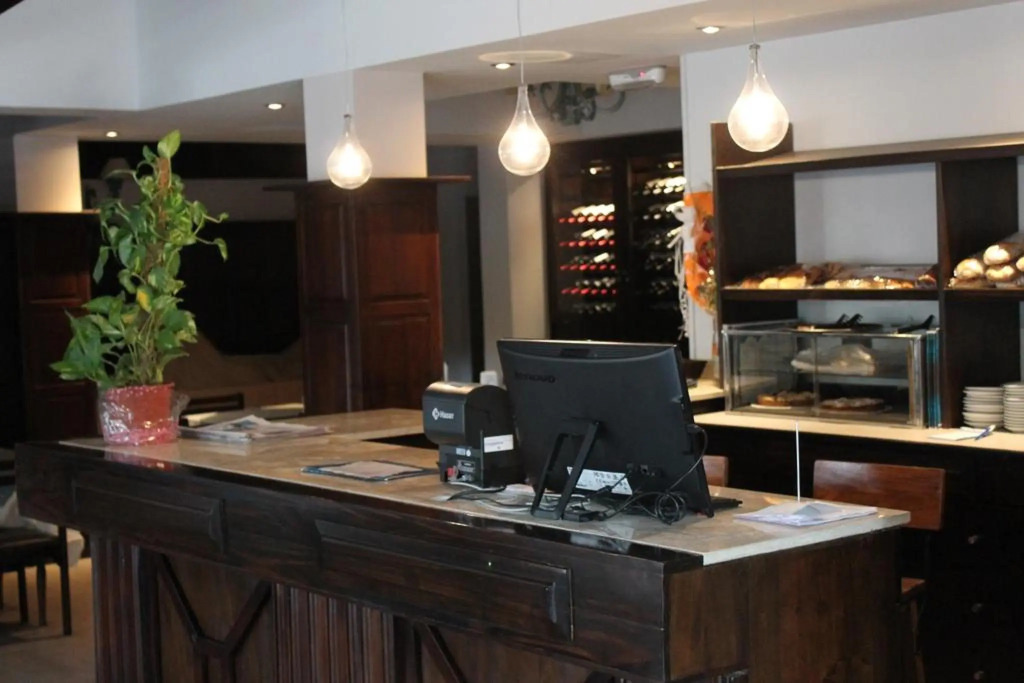 Alma Mendoza Hotel