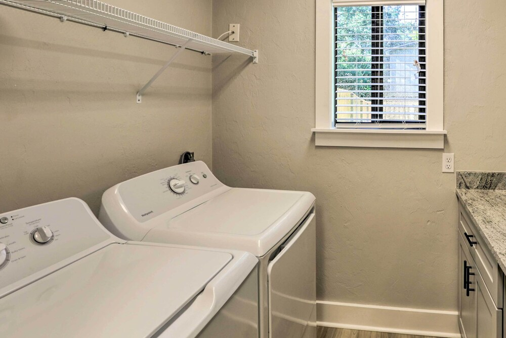 Pet-friendly Tallahassee Retreat, Near Parks!