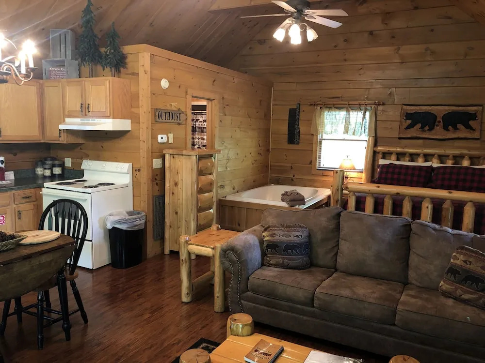 Cuddle Up - Studio Cabin