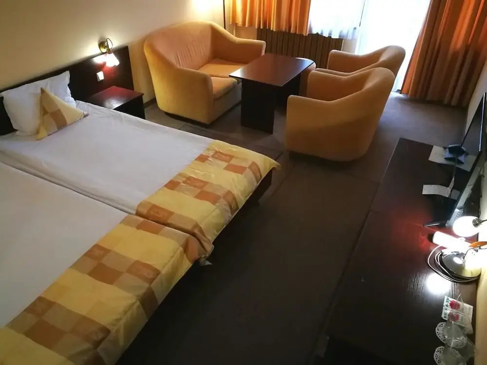 Park Hotel Ela