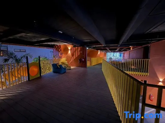Piccadilly Residence Ipoh - Private Car Park - High Floor with Balcony - 3 Min to Famous Eatries