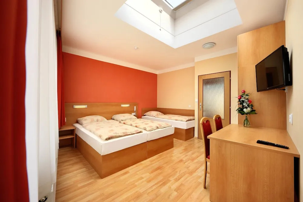 104667 -  Villa in Lloret de Mar